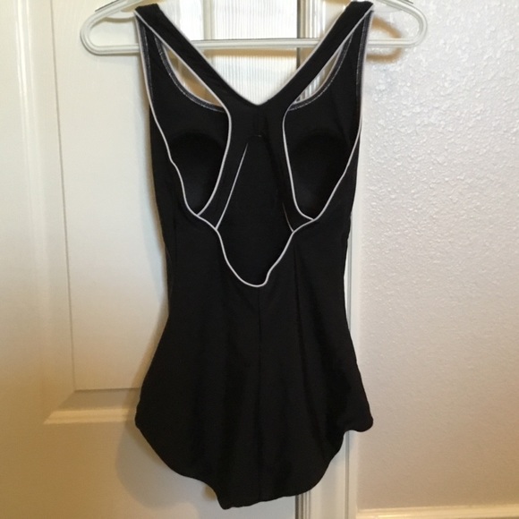 Speedo Ultraback one piece black with white piping swimsuit - Picture 6 of 12